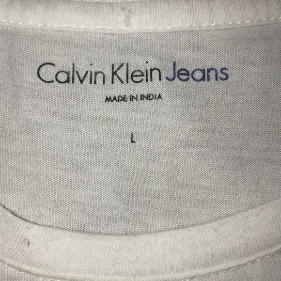 Calvin Klein t-shirt - Picture 5 of 6